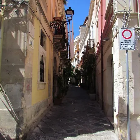 Casa Via Del Crocifisso Διαμέρισμα